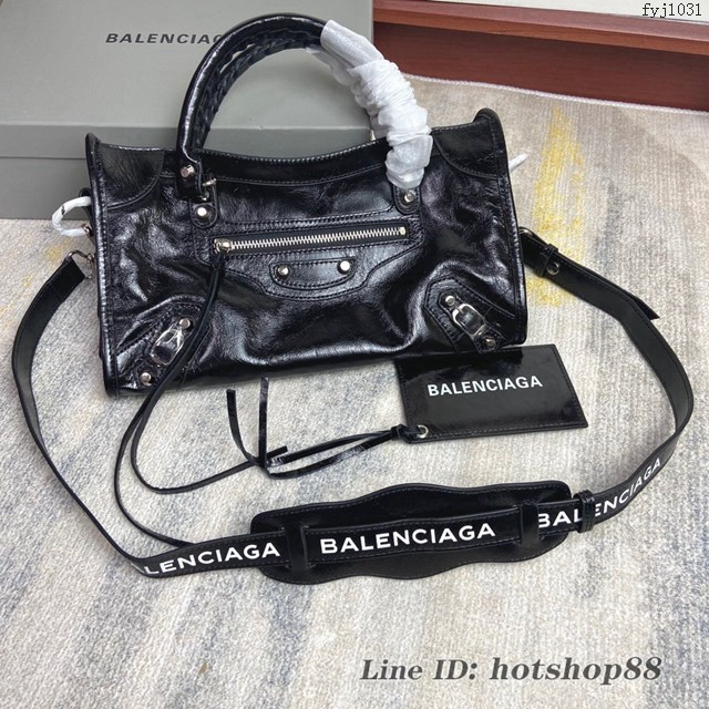 Balenciaga專櫃爆款新版中號機車包 巴黎世家經典印字LOGO款銀色小平釘手提機車包 fyj1031