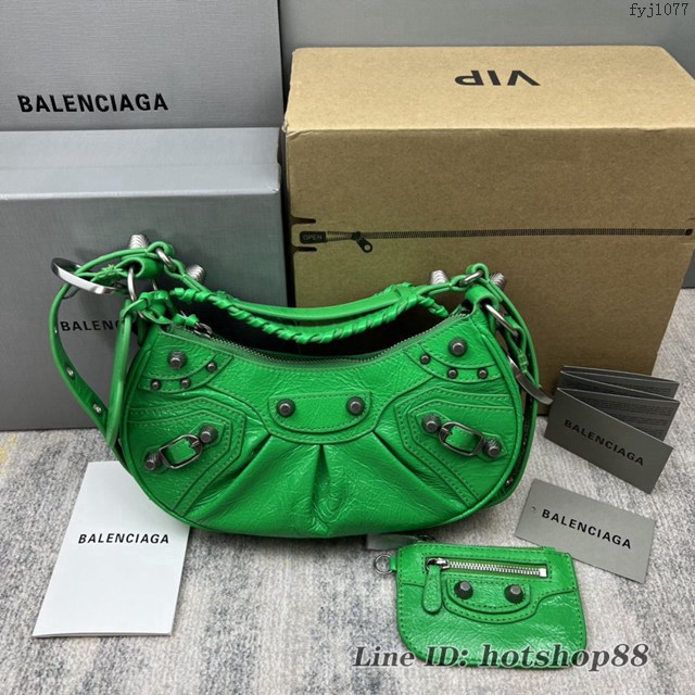 Balenciaga專櫃爆款Le Cagole半月牙腋下包餃子包 巴黎世家經典小號爆裂黑鱷金機車包 fyj1077