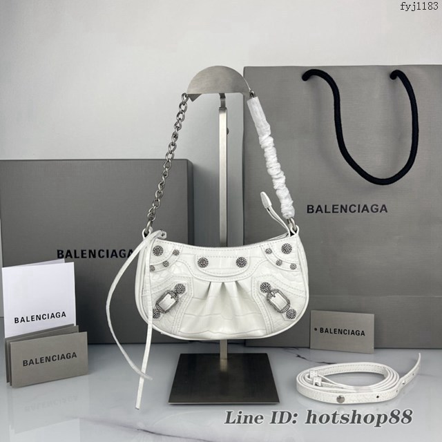 Balenciaga專櫃爆款le cagole迷你鏈條機車包 巴黎世家鱷魚白色五金銀帶鑽女包 fyj1183