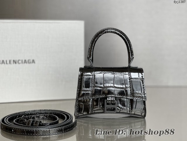 Balenciaga專櫃新款原廠皮Nano號沙漏包 巴黎世家鱷魚紋黑色/黑扣手提包 fyj1387