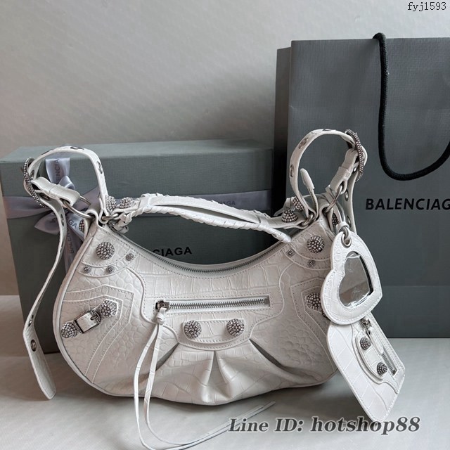 Balenciaga專櫃爆款肩背包 巴黎世家白色鱷魚紋鑽石五金blingbling Le Cagole月牙包 fyj1593