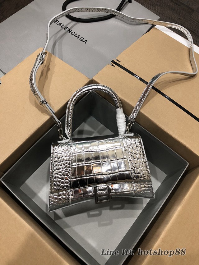 Balenciaga專櫃爆款大號手提女包 巴黎世家升級版鱷魚銀色銀扣Hourglass沙漏包 fyj1658