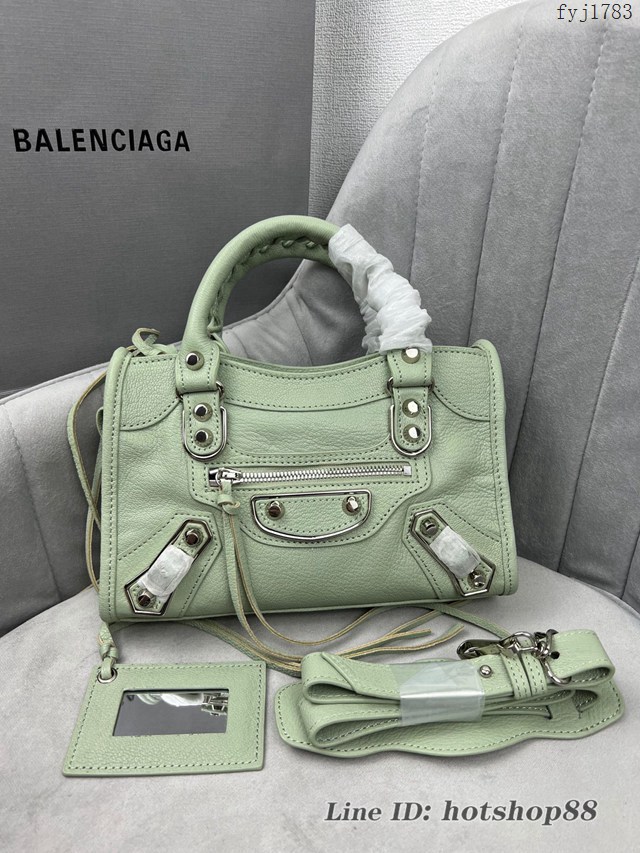 Balenciaga專櫃爆款銀扣馬卡綠意大利進口山羊皮迷你機車包 巴黎世家原單經典手提機車包 fyj1783