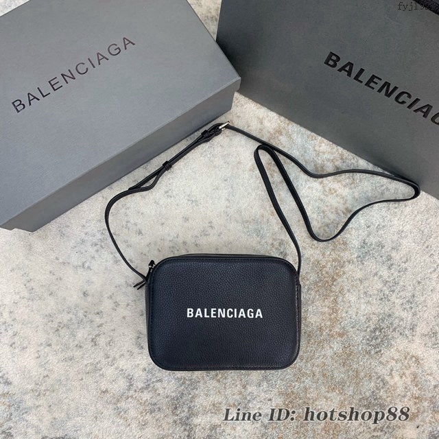 Balenciaga專櫃男女款巴黎世家Everyday Camera Mini熱賣相機斜挎小包 fyj1921