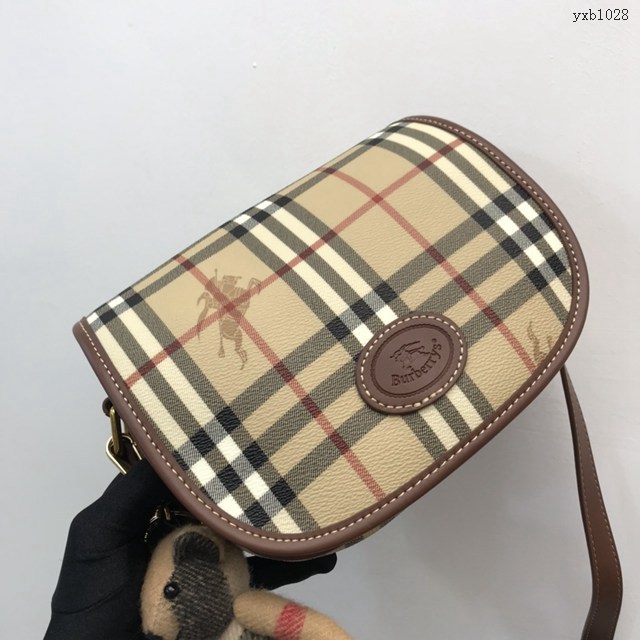 Burberry專櫃新款中古vintage系列新款單肩斜挎馬鞍包 巴寶莉單肩斜挎女包 yxb1028