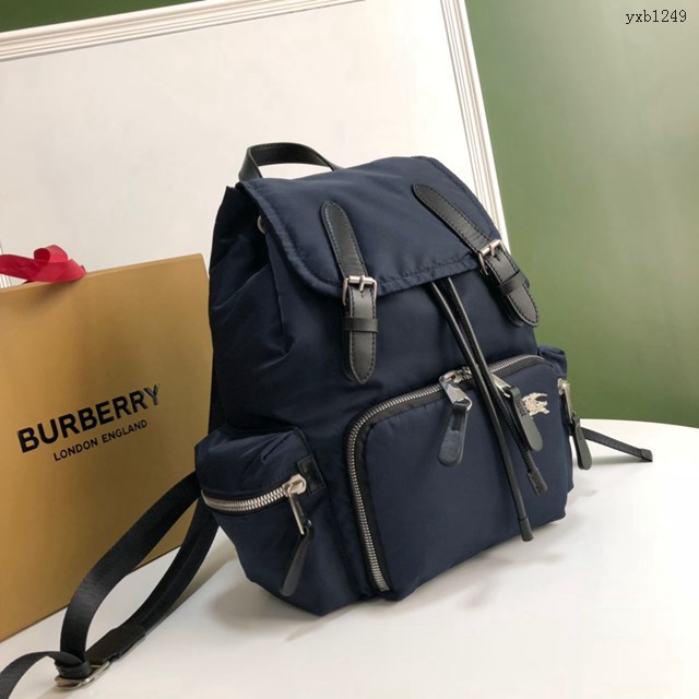 Burberry專櫃新款中號牛皮雙肩包邊飾軍旅背包 巴寶莉尼龍布軍風包 yxb1249