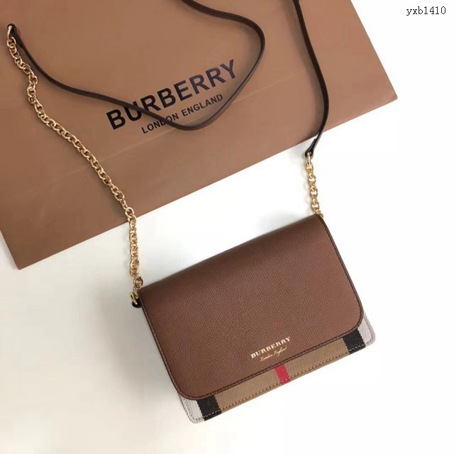 Burberry專櫃新款兩用小肩包手包 巴寶莉鏈條單肩斜挎女包 yxb1410