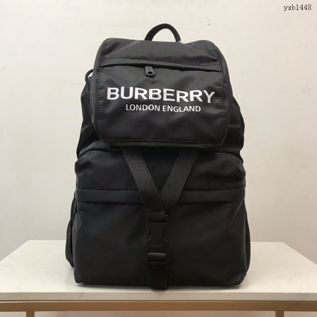 Burberry專櫃新款實用型雙肩包 巴寶莉Vintage復古格紋尼龍男士雙肩包 yxb1448