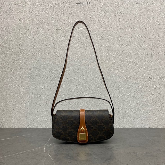 Celine專櫃新款翻蓋鎖扣斜挎包 賽琳TaBou Clutch2021秋冬單品手提肩背女包 xxl1176