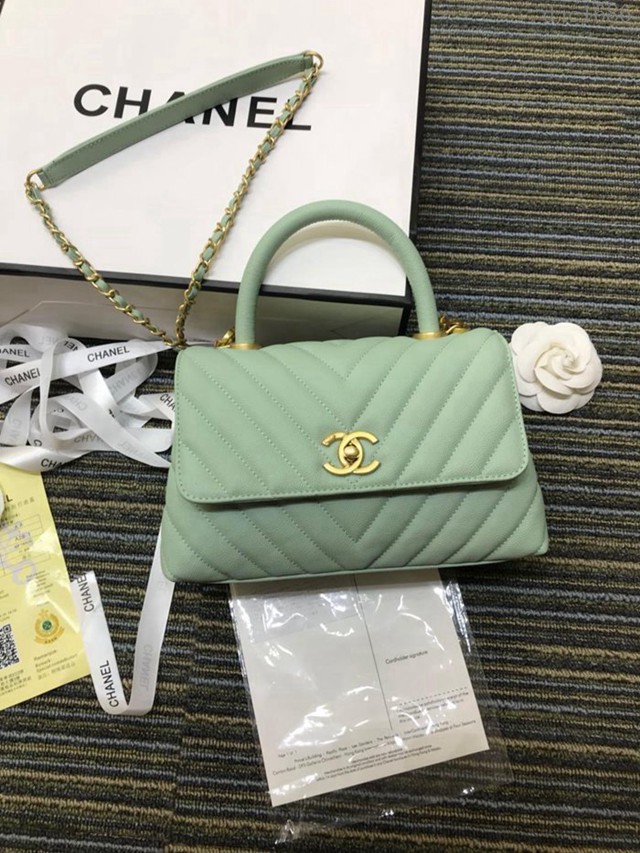 CHANEL女包 A92990 最新v字紋 細顆粒壓花小牛皮 手柄包 Chanel單肩斜挎包 香奈兒手提包 小號口蓋包 djc1686