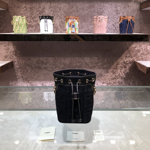 FENDI专柜精品包包 芬迪2020火爆新款肩背水桶女包 Fendi8066黑色牛仔布FF LOGO水桶包 fdzg2386