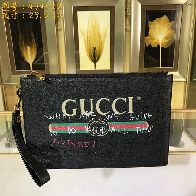 Gucci手包 494320 古馳男士大氣經典手拿包 古奇塗鴉印花手抓包  gqy2158