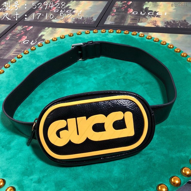 Gucci腰包 529428 古馳GUCCI19春夏新款 橡膠標誌黑色皮革女士腰包  gqy2831