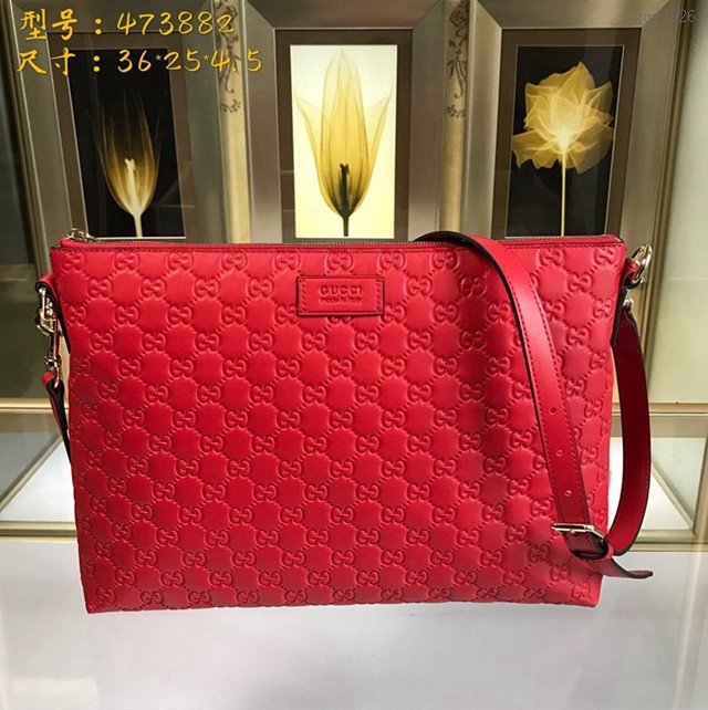 Gucci專櫃款男包 473882 Gucci古馳Signature系列 柔軟皮革郵差包 Gucci男士斜挎包  gqy2926