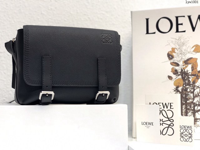 Loewe專櫃新款男包 羅意威military messenger XS小號郵差包 11358 lyw1001