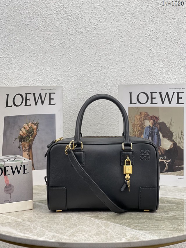 Loewe專櫃2022新款全皮純色手提肩背斜挎女包 羅意威大號Amazono手提包 10523 lyw1020