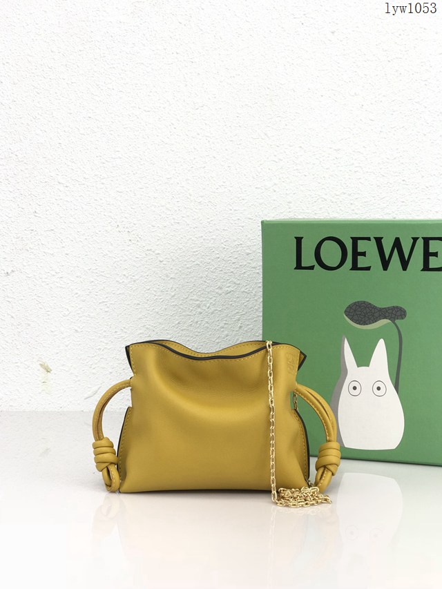 Loewe專櫃2022新款Flamenco小福袋手機包 羅意威純色全皮束口抽繩小挎包手機包 10855 lyw1053