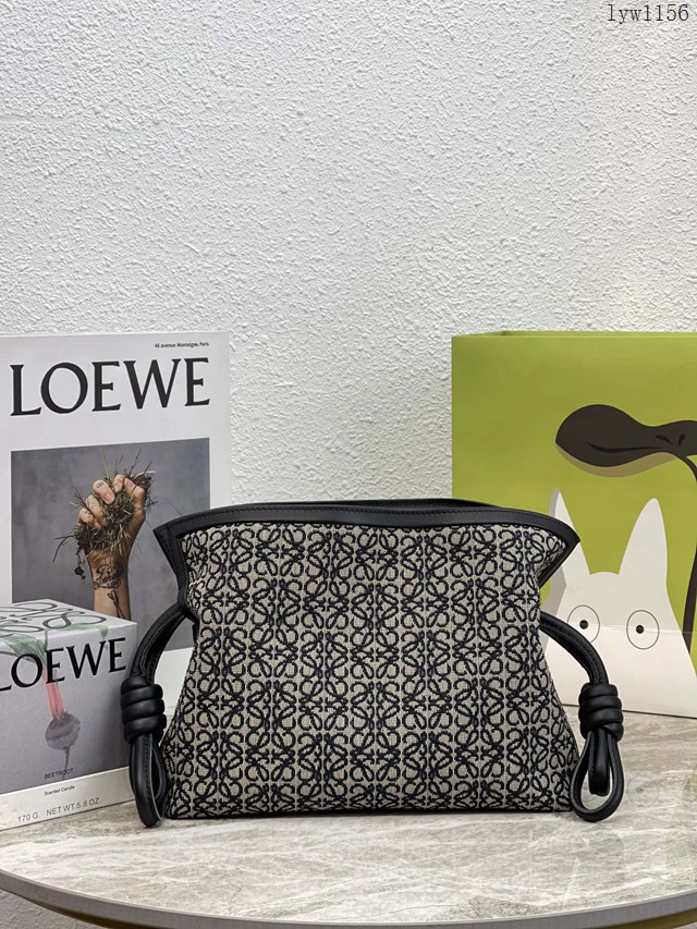 Loewe專櫃新款小牛皮束口抽繩福袋女款肩背包 羅意威Flamenco系列升級版迷你福袋 10855 lyw1156