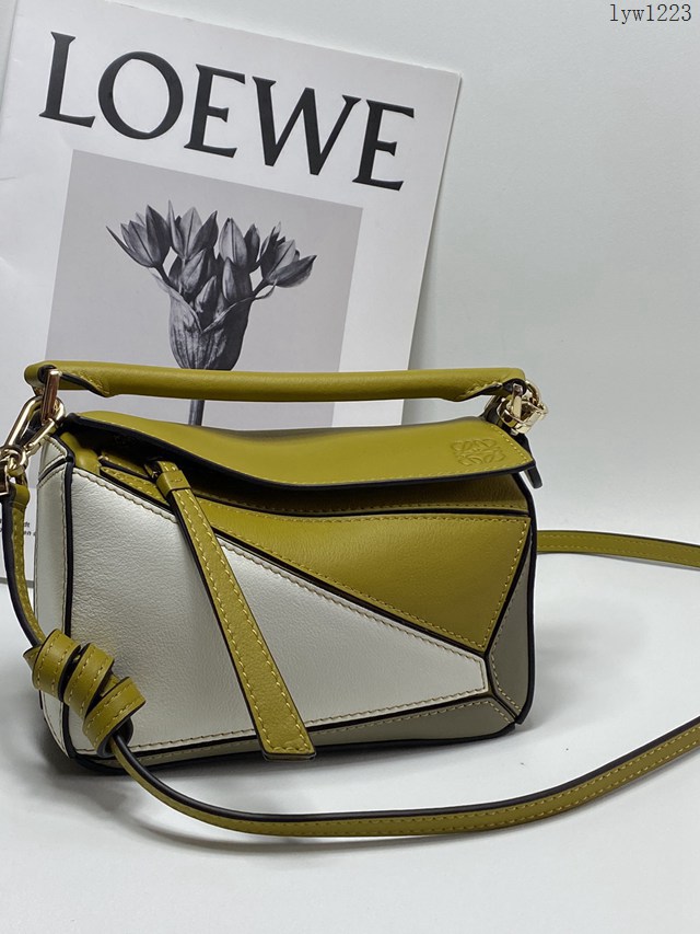 Loewe專櫃經典款2022新顏色迷你女包 羅意威Puzzle系列Mini女款手提肩背包小牛皮幾何包 10173 lyw1223