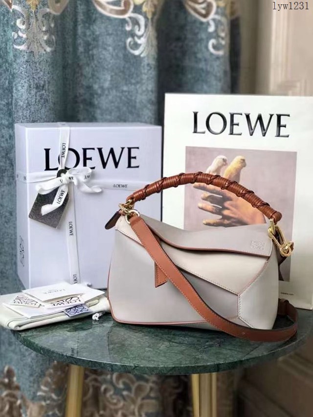 Loewe羅意威Puzzle女款系列編織手腕納帕牛皮手提肩背包 lyw1231