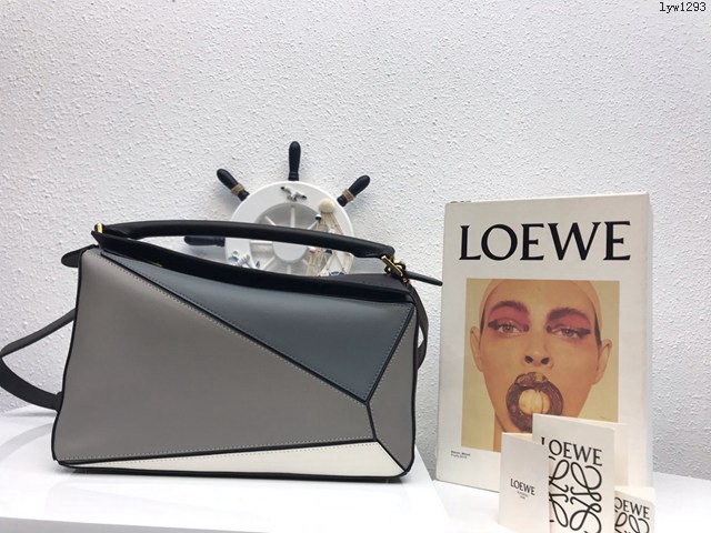 Loewe專櫃羅意威女款Puzzle系列中號拼色純色手提手拎單肩斜挎包 10171 lyw1293