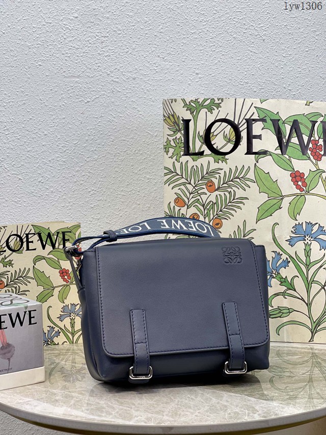 Loewe專櫃經典款信使包男包 羅意威military messenger XS小號郵差包 11357 lyw1306