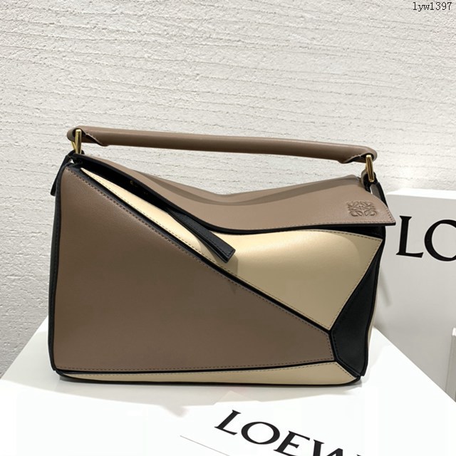 Loewe專櫃羅意威女款Puzzle系列中號拼色純色手提手拎單肩斜挎包 10171 lyw1397