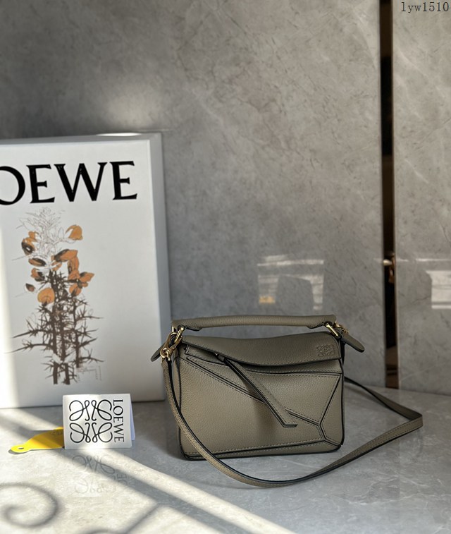 Loewe專櫃經典款2022新顏色迷你女包 羅意威Puzzle系列Mini女款手提肩背包小牛皮幾何包 10173 lyw1510