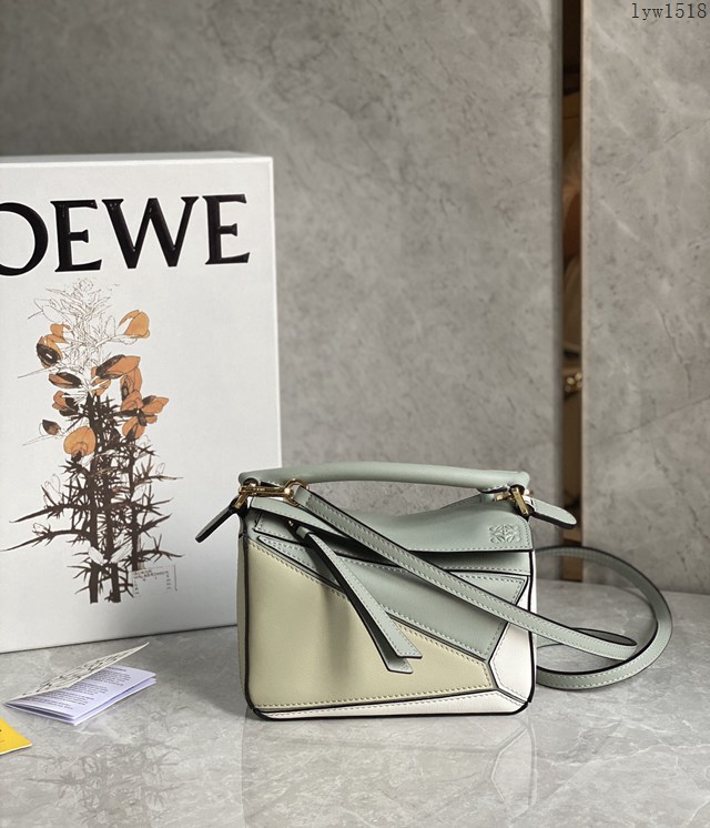 Loewe專櫃經典款2022新顏色迷你女包 羅意威Puzzle系列Mini女款手提肩背包小牛皮幾何包 10173 lyw1518