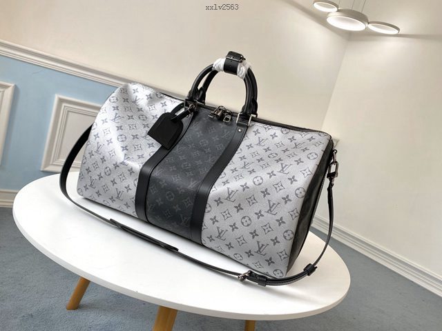 路易威登LV旅行包 M43818 銀色配黑 KEEPALL 50旅行袋 LV旅行袋系列經典款男士旅行袋 xxlv2563