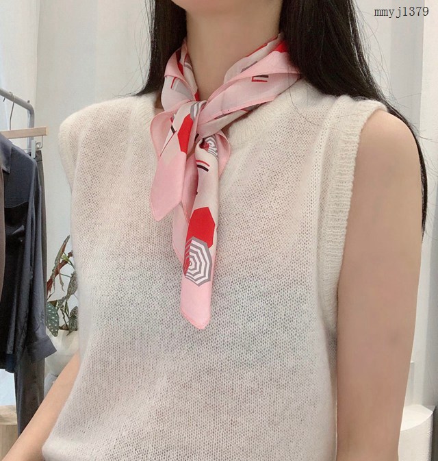 CHANEL專門店新款香奈兒經典真絲系列化妝盒元素桑蠶絲小方巾 mmyj1379