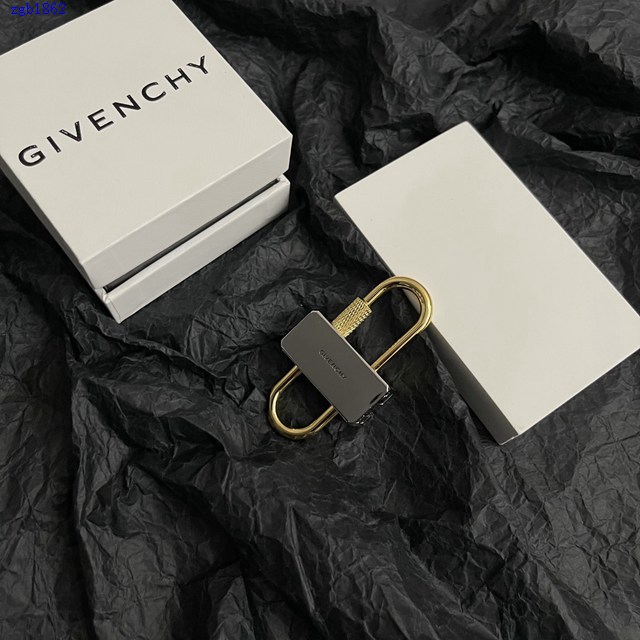 Givenchy紀梵希掛飾鎖配原版盒子鎖 當項鏈吊墜 zgb1862