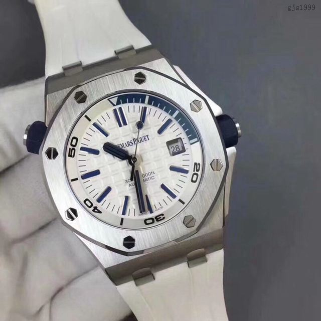 爱彼复刻男士腕表 Audemars Piguet BF大厂皇家橡树离岸型15703系列男表 gjs1999