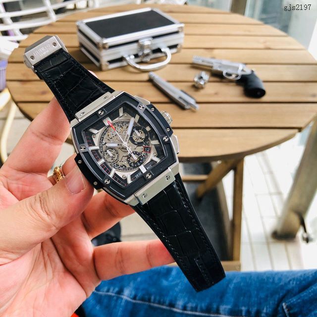 恒宝(宇舶)HUBLOT系列 SPIRIT OF BIG BANG男士计时功能腕表 gjs2197