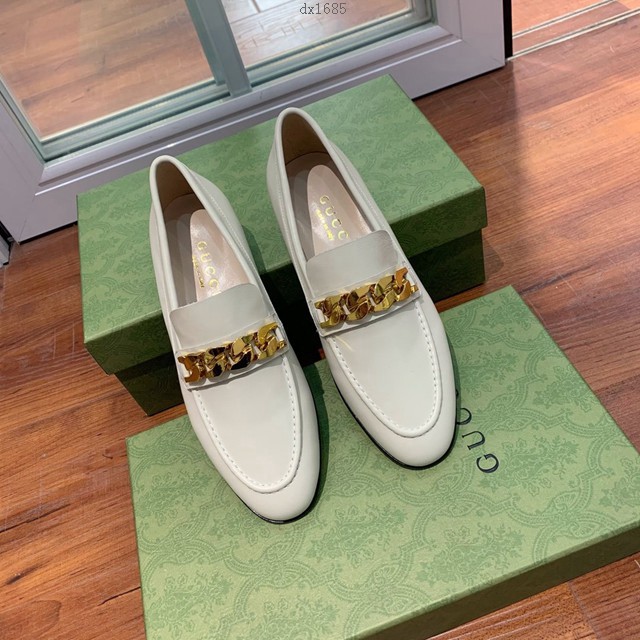 gucci金屬鏈條樂福鞋 古馳最新中古風單鞋女士皮鞋 dx1685