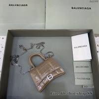 Balenciaga專櫃爆款手提女包 巴黎世家鱷魚紋牛皮奶茶色mini Hourglass沙漏包 fyj1008