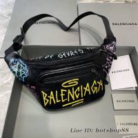 Balenciaga專櫃爆款油蠟皮Balen斜挎胸包 巴黎世家塗鴉撞色Balen品牌標識男女腰包 fyj1291