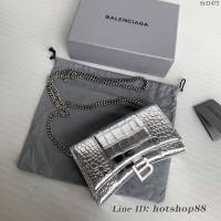 Balenciaga專櫃爆款鱷魚紋銀色銀扣Hourglass mini鏈帶包 巴黎世家鏈條沙漏包 fyj1472