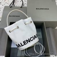 Balenciaga專櫃爆款Balen超輕水桶包 巴黎世家白色帆布手提包 fyj1495