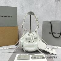 Balenciaga專櫃爆款白色肩背包 巴黎世家新款機車水桶包 fyj1786