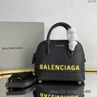 Balenciaga專櫃爆款XXS號手提貝殼包 巴黎世家原單大字母貝殼包 fyj1959