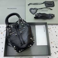 Balenciaga專櫃爆款黑色大號手提包 巴黎世家city水桶包新款機車水桶包 fyj2027