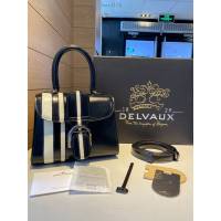 Delvaux全新BL系列德爾沃專櫃黑色/白色box皮白色蜥蜴紋與紋與蟒蛇紋相間雙用手提斜挎包 bxs1125