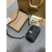 Burberry專櫃新款絎縫款Lola蘿納相機包 巴寶莉羔羊皮小斜挎女包 yxb1089