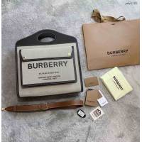 Burberry專櫃新款大號41cm撲克包 巴寶莉焦糖咖啡奶油白手提托特包 yxb1103