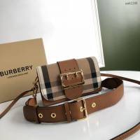 Burberry專櫃新款搭扣包 巴寶莉精紡House格紋單肩斜挎女包 yxb1205