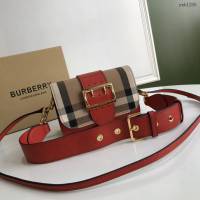 Burberry專櫃新款搭扣包 巴寶莉精紡House格紋單肩斜挎女包 yxb1206