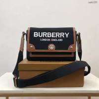 Burberry專櫃新款男女斜背包 巴寶莉Horseferry刺繡單肩斜挎包 yxb1233