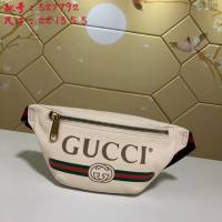 Gucci腰包 527792 古馳新款挎包 Gucci19新款白色logo印花腰包 男女同款  gqy2144