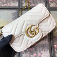 Gucci經典款女包 476433 古馳GG marmont系列最新款mini包 Gucci米白色鏈條女包  gqy3152